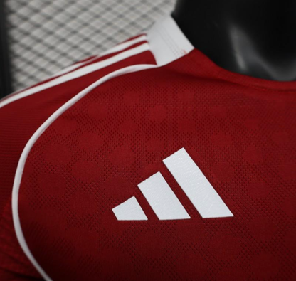 Liverpool Player Jersey Home 2025/26